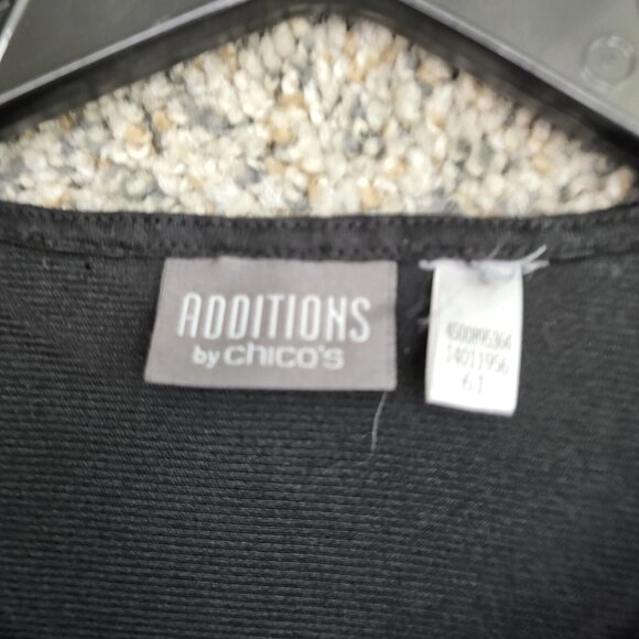 Chicos Top Womens 0 US Small Black Additions‎ V-Neck Embroidered 3/4 Sleeve Tee - Picture 6 of 7